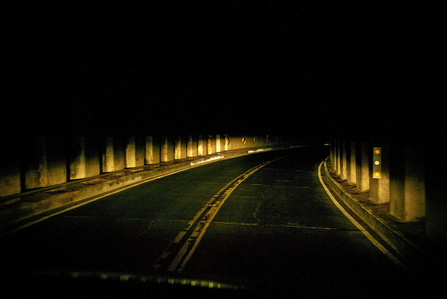 Janet Vermist Fotografie Claustrobie Claustrofobia Tunnel Donker Dark