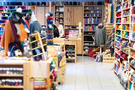 ​Janet Vermist Reportage Wolwinkel Trollenwol voor Handwerkbeurs Magazine 2016