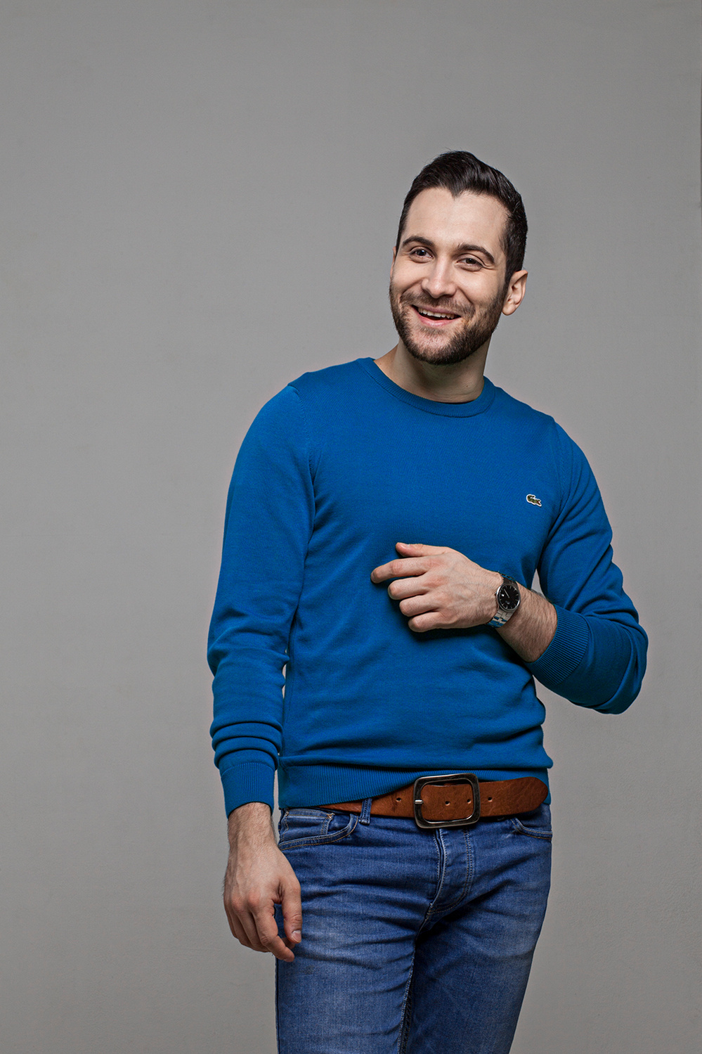 Portrait du comique en stand up Seb Mellia