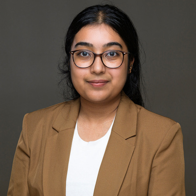 Portrait pour CV et LinkedIn d'une étudiante à l'université de la Sorbonne Paris Nord