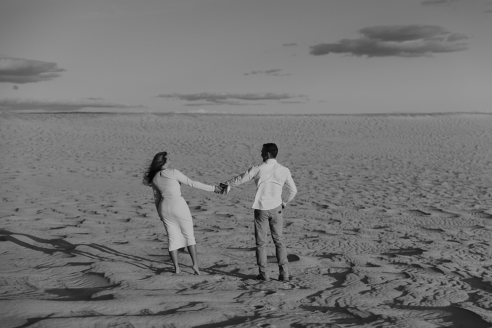 Portrait Photography by Cari Faye Antonovich in Casper, Wyoming, couples Photography by Cari Faye in Casper, Wyoming, engagement photography by Cari Faye in casper, wyoming, family photography by Cari Faye in casper, wyoming, seminoe sand dunes