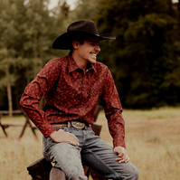 senior portraits Casper Wyoming, portraits Casper Wyoming, photography Casper Wyoming, portrait photography Casper Wyoming, Cari Faye Photography, Cari Faye Antonovich, the white room studios, best senior portraits, edgy senior portraits, casper mountain