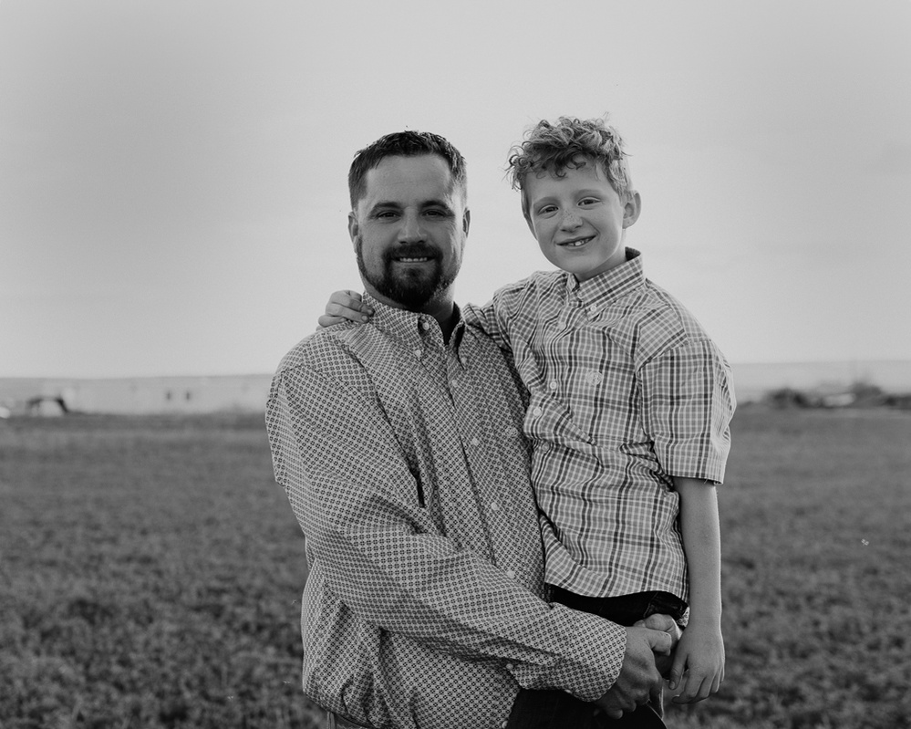 casper wyoming portrait photography, family portraits casper wyoming, wyoming portrait photography, the best portraits in wyoming, Cari Faye Photography, the white room studios