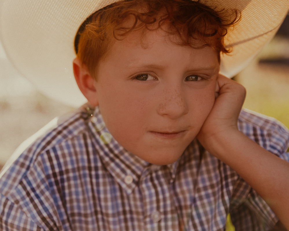 casper wyoming portrait photography, family portraits casper wyoming, wyoming portrait photography, the best portraits in wyoming, Cari Faye Photography, the white room studios