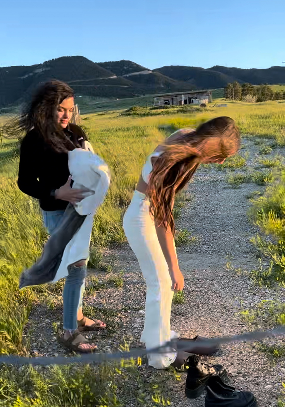 behind the scenes of a senior portrait session with Cari Faye Photography of the white room studios in Casper Wyoming 