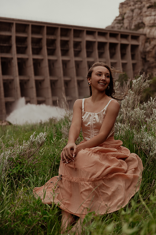 Karli woodruff Natrona County high school senior portrait photography session photographed by Cari Faye photography of Casper Wyoming 