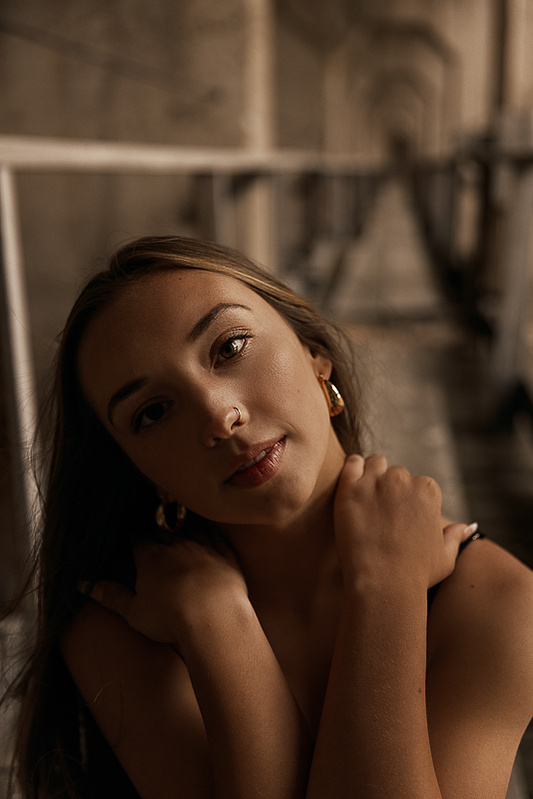 Karli woodruff Natrona County high school senior portrait photography session photographed by Cari Faye photography of casper wyoming