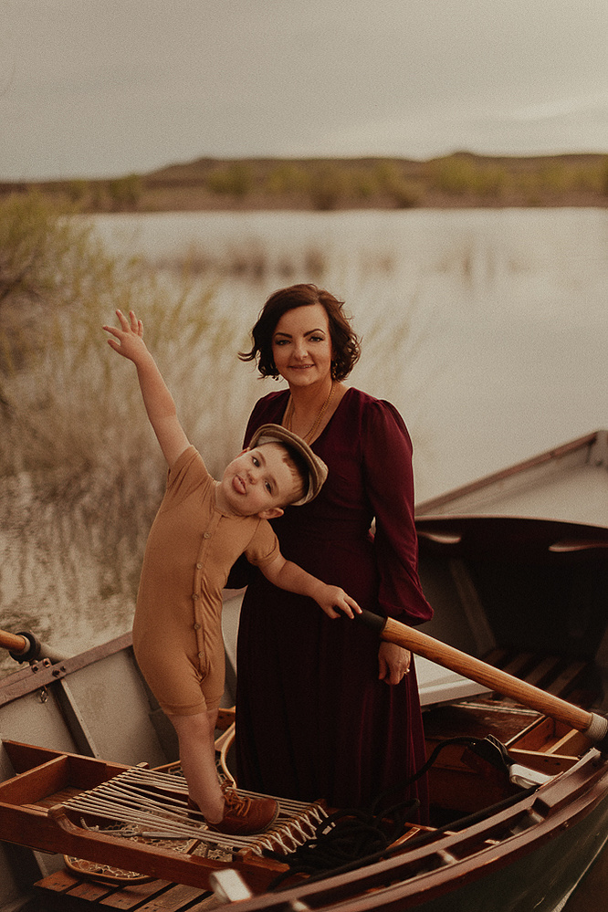 tosh hector of Casper Wyoming is photographed with her son, Vedder. Family portrait photography shoot with Cari Faye Antonovich of Cari Faye photography and the white room studios. Glendo Wyoming 