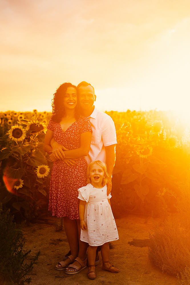 family portraits Casper Wyoming, Cari Faye Photography, photography Casper Wyoming, portrait photography Casper Wyoming, family photos Casper Wyoming, family portraits Denver Colorado, sunflower photos 