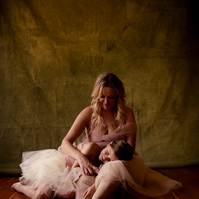 Family portraits Casper Wyoming, mother daughter photos Casper Wyoming, Casper Wyoming portrait photographer, portrait photography Casper Wyoming, portrait studio Casper Wyoming, family portraits Douglas wyoming, family portraits Glenrock wyoming