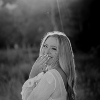 senior portraits Casper Wyoming, different senior portraits, Douglas senior portraits, portrait photography Casper Wyoming, Cari Faye Photography, unique senior portraits Casper Wyoming, fun senior portraits Casper Wyoming, the white room studios, 