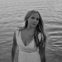 senior portraits Casper Wyoming, different senior portraits, Douglas senior portraits, portrait photography Casper Wyoming, Cari Faye Photography, unique senior portraits Casper Wyoming, fun senior portraits Casper Wyoming, the white room studios, 