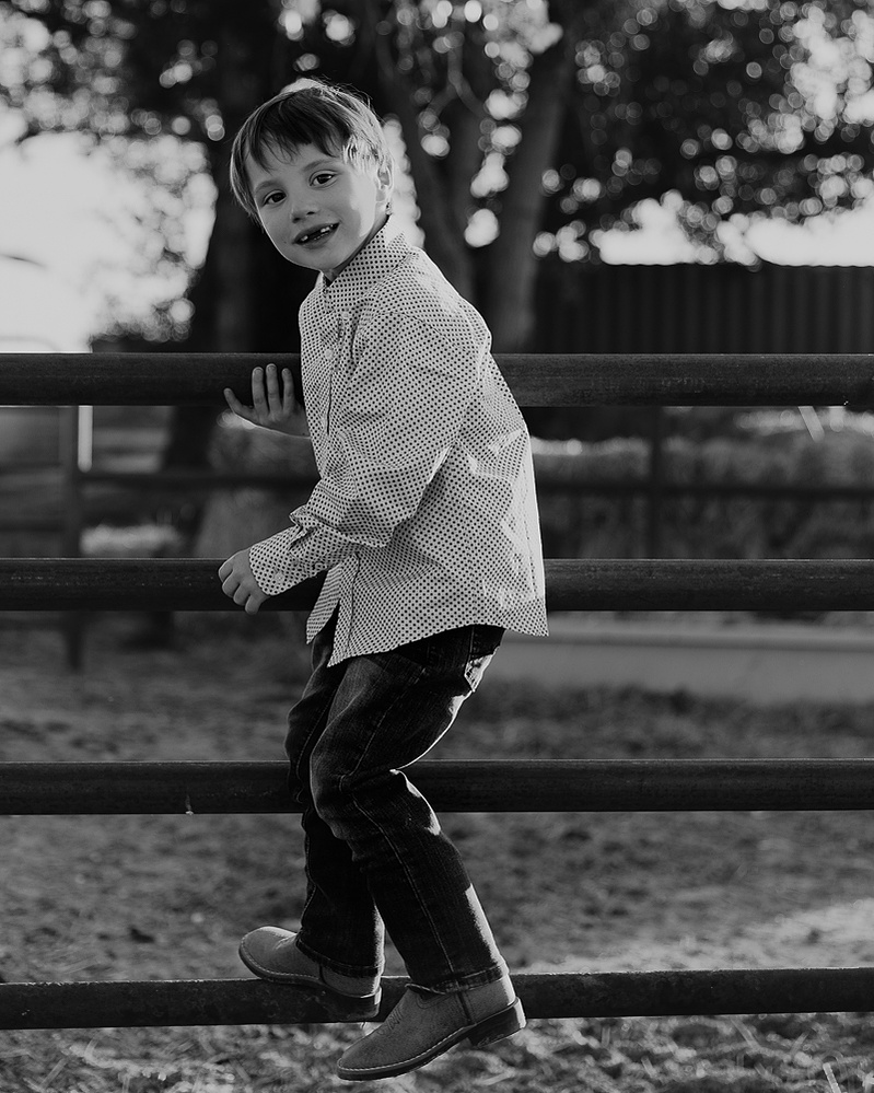 casper wyoming portrait photography, family portraits casper wyoming, wyoming portrait photography, the best portraits in wyoming, Cari Faye Photography, the white room studios