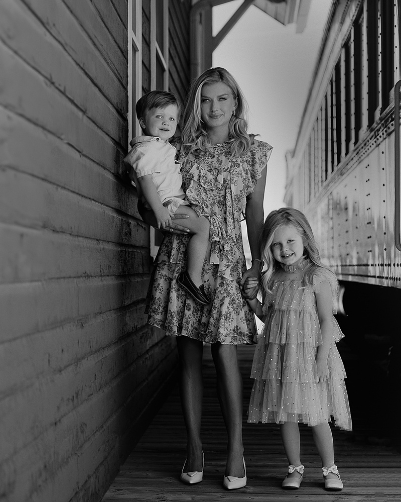 family photos Douglas wyoming, Douglas wyoming portrait photographer, family portraits Douglas wyoming, family portraits casper wyoming, mommy and me photos Douglas wyoming, mommy and me photos casper wyoming, portrait photography Douglas wyoming