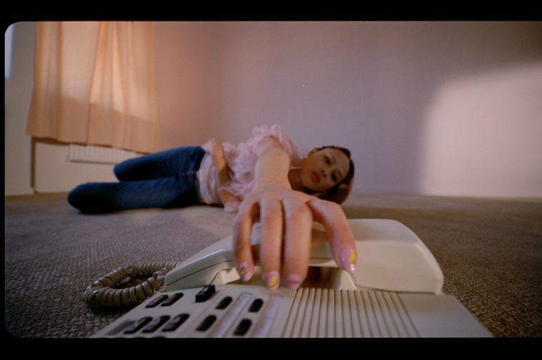 monki stills cinematography telephone