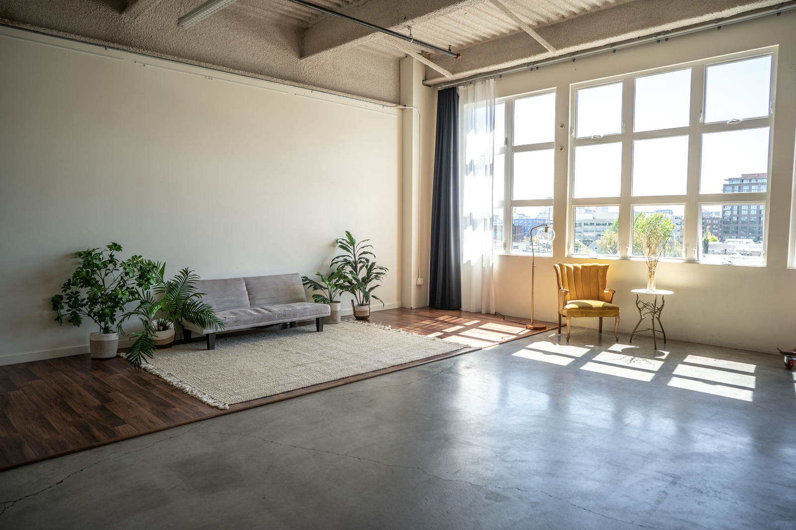 Sunlit natural light studio in NW Portland, Oregon
