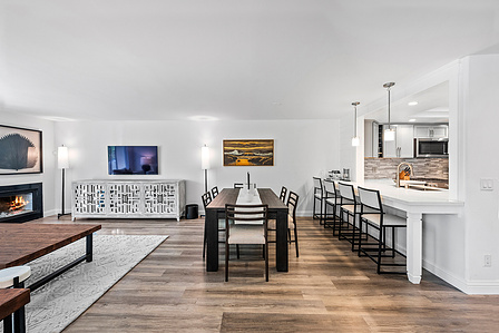 www.arrivedmedia.com, @arrivedmedia, 16040 W. Sunset Blvd., Pacific Palisades, CA 90272, living room, condo, condominium, Los Angeles, California, real estate photography, residential photography, photo, white