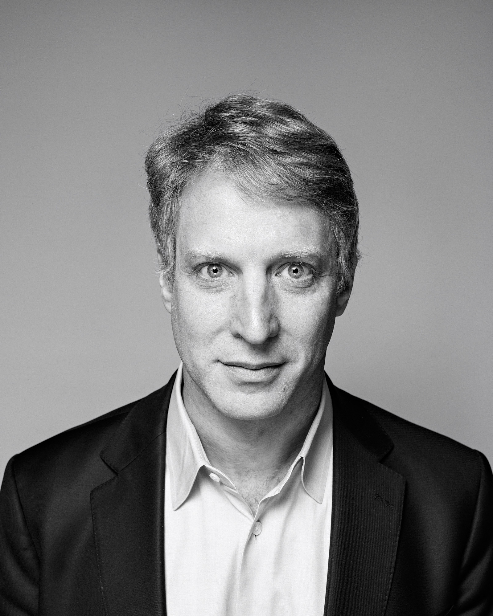 Portrait of Ron Gonen for The wall Street Journal