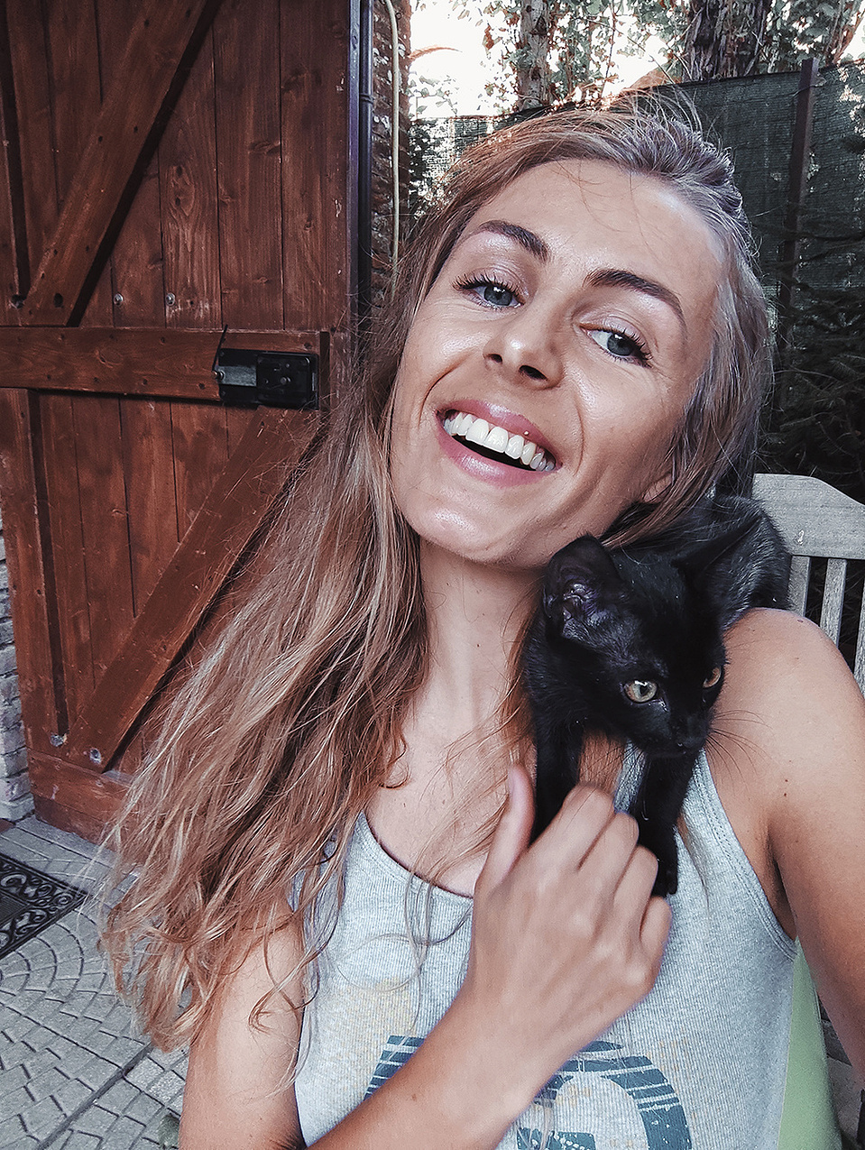 friend-cat-bike-ola-mae-photography-europe-dream-love