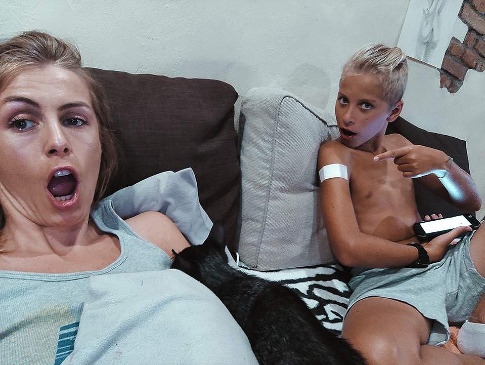 photo-photography-ola-mae-bike-couch