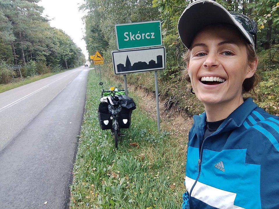 biking-through-europe-with-the-cat-ola-mae-photography
