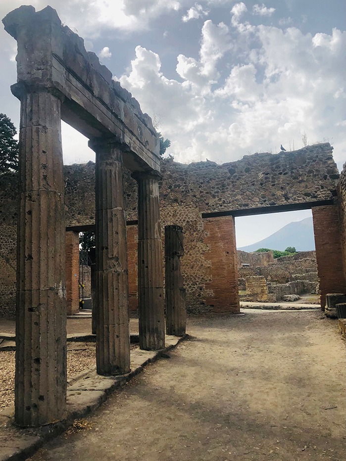 archeology pompei ola mae europe bike trip