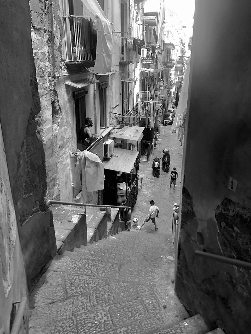 napoli south of italy ola mae biking europe solo trip 