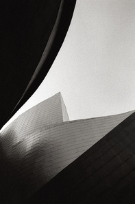 Architecture photography of the Guggenheim Museum in Bilbao by Jean-Luc Grossmann, interior photographer from Zurich, Switzerland.
