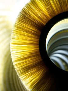 Product photographer – round brush.