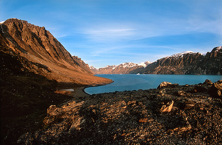 Greenland landscape under the light of the midnight sun.