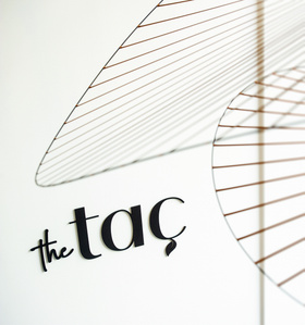 Professional photographer Switzerland – the taç offers an ambience, which is modern and connected to nature.