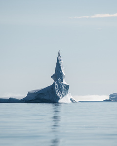 Spear shaped iceberg in Greenland – Stand up paddling adventure.