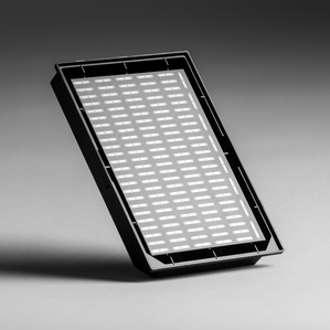 Pharma photograph of cell device.