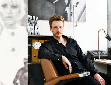 Portrait of Olivier Kuntzmann, CEO at Kuntzmann Le Coiffeur photographed by Jean-Luc Grossmann, portrait and editorial photographer in Zurich, Switzerland.