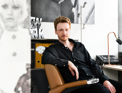 Portrait of Olivier Kuntzmann, CEO at Kuntzmann Le Coiffeur photographed by Jean-Luc Grossmann, portrait and editorial photographer in Zurich, Switzerland.