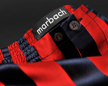 Red and blue stripped shorty – product photographer Zurich.