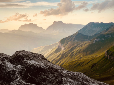 Outdoor photographer Switzerland – Dramatic scenery in the Swiss alps.