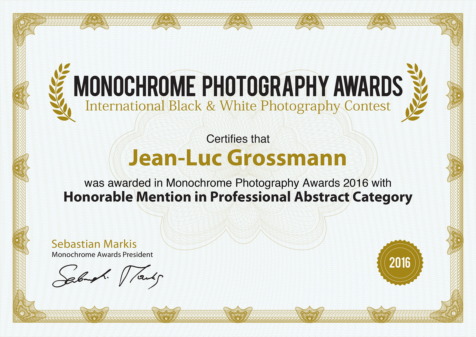 Monochrome photography award 2016.