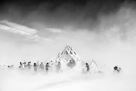 Sand storm at the playa – travel and reportage photography at the Burning Man event.