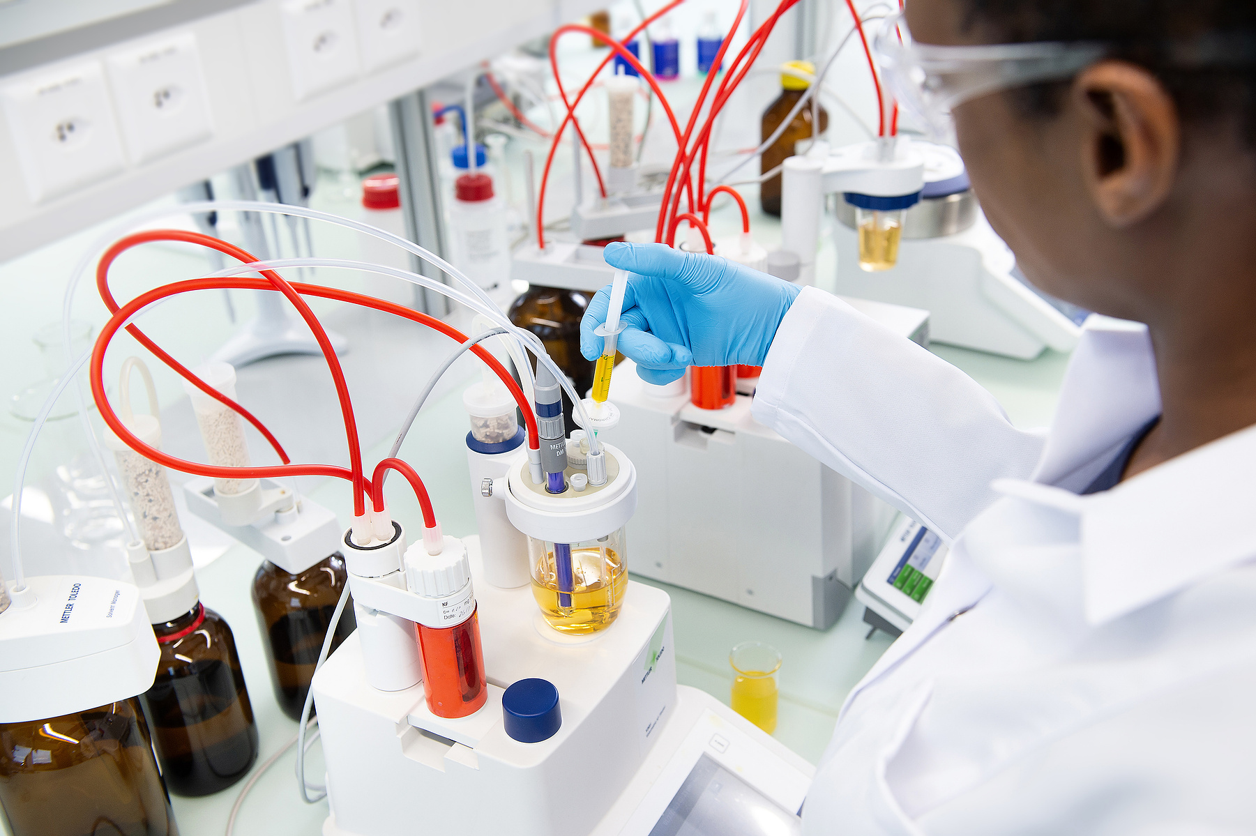 Documentary and lifestyle photography of  researchers and laboratory instrumentation at Mettler Toledo in Zurich, Switzerland.