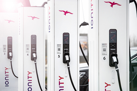 IONITY, a joint venture of BMW Group, Daimler AG, Ford Motor Company, as well as the Volkswagen Group with Audi and Porsche, has to date opened 202 charging sites across 18 European markets.