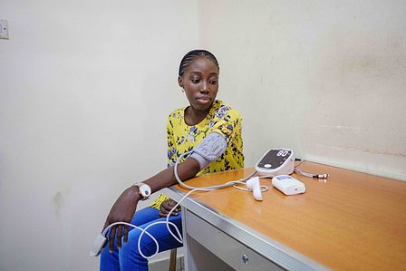 ABUJA, NGA - DECEMBER 5, 2023:  Nkem Azinge during her medical checkup at National hospital, Abuja, Nigeria. CREDIT: Taiwo Aina for The New York Times