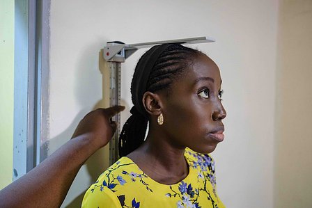 ABUJA, NGA - DECEMBER 5, 2023:  Nkem Azinge during her medical checkup at National hospital, Abuja, Nigeria. CREDIT: Taiwo Aina for The New York Times