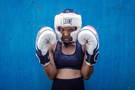 Female boxer in Lagos Nigeria, from Game of confidence by Taiwo Aina 