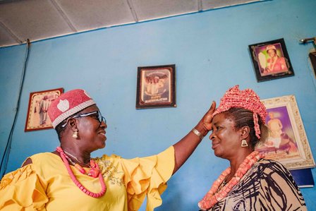 BAYELSA, NG - January 27, 2023: Chief Miriam Biseni in her home in Yenogoa, Bayelsa state, Nigeria. CREDIT: Taiwo Aina for Oxfam Novib

