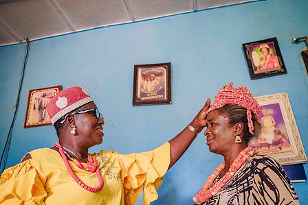 BAYELSA, NG - January 27, 2023: Chief Miriam Biseni in her home in Yenogoa, Bayelsa state, Nigeria. CREDIT: Taiwo Aina for Oxfam Novib

