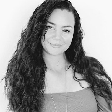 portrait of mioara dragan photo by bend oregon photographer natalie stephenson