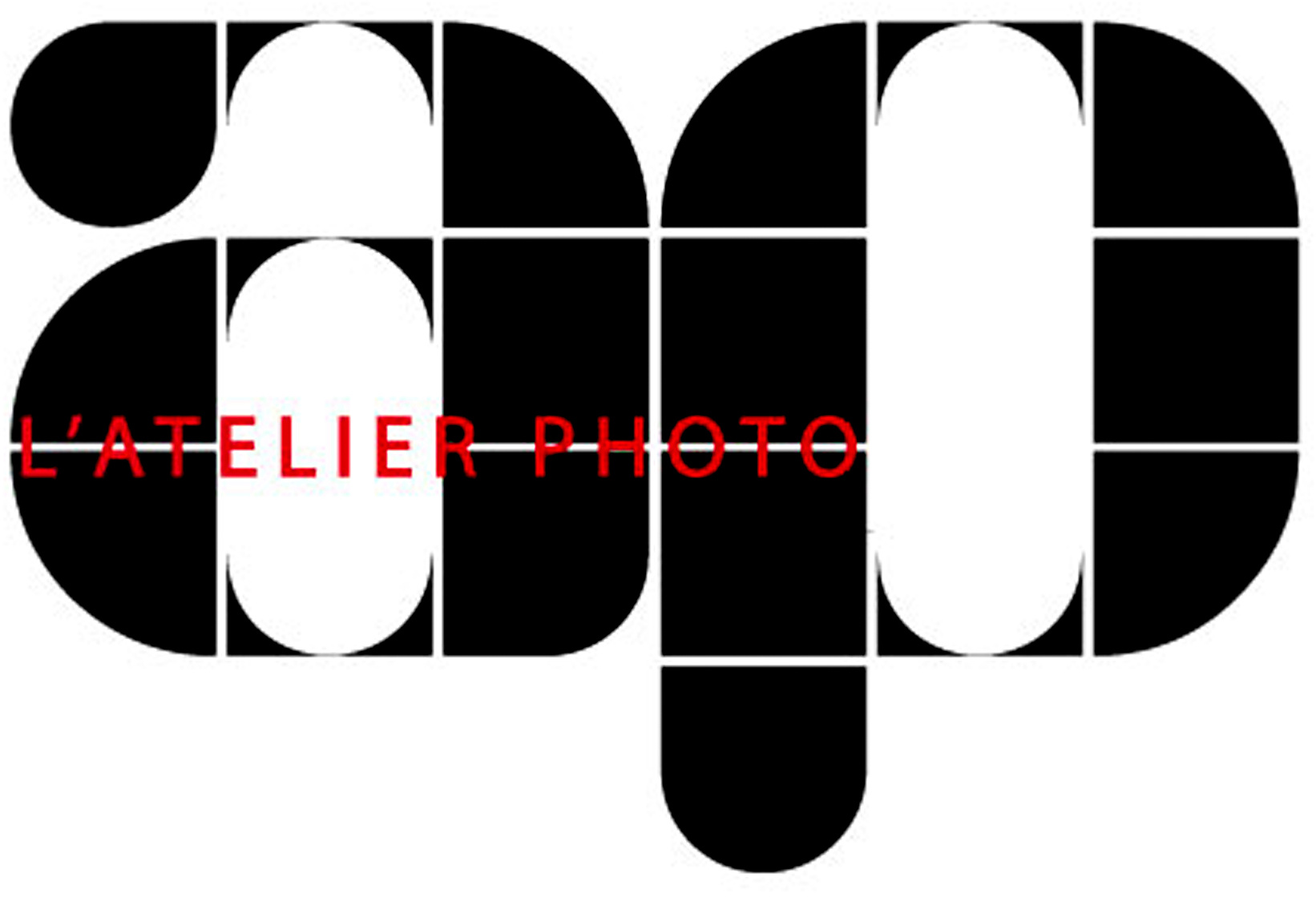 Architectural and interior photographer based in Hong Kong