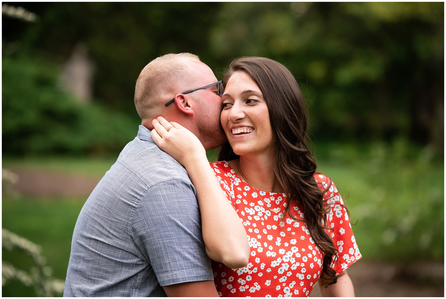 Millcreek Park Youngstown OH engagement session, Fellows Riverside Gardens engagement session, Engagement session Youngstown OH, Youngstown OH wedding photographer, Engagement photographer in Youngstown, Millcreek Park, Ohio wedding photographer