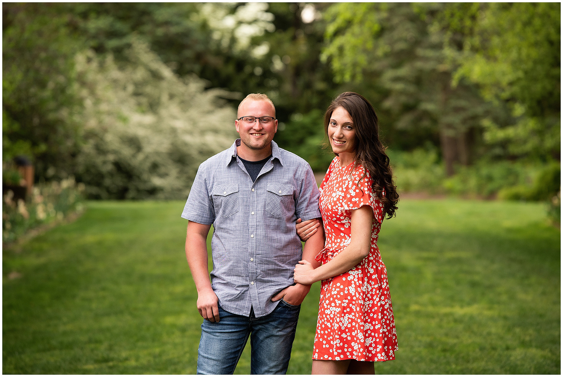Millcreek Park Youngstown OH engagement session, Fellows Riverside Gardens engagement session, Engagement session Youngstown OH, Youngstown OH wedding photographer, Engagement photographer in Youngstown, Millcreek Park, Ohio wedding photographer